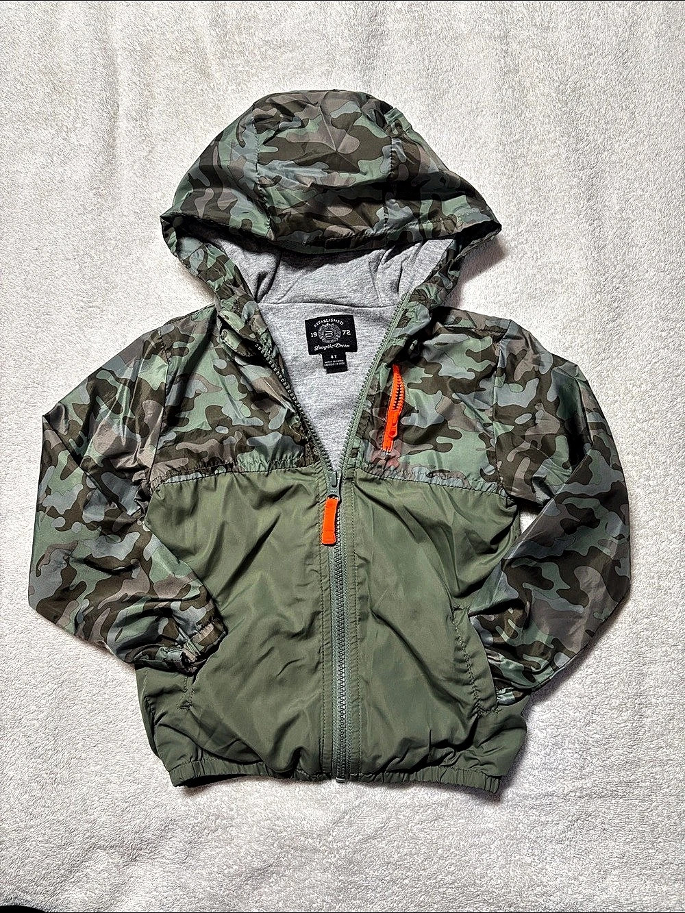 Camo Lightweight Jacket Size 4T